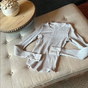 Free People Baby Blue Thermal LS W/ Finger Holes✨